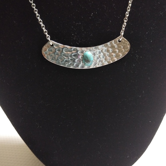 Sarah Coventry turquoise color Necklace - Picture 3 of 4